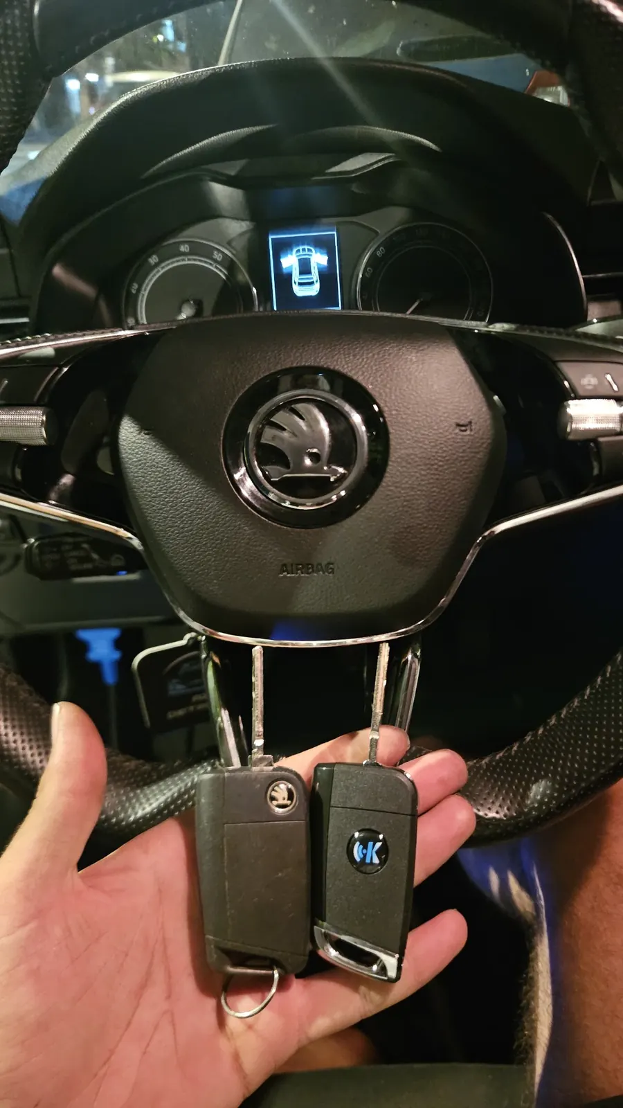 תכנות שלטים חכמים לרכב Skoda